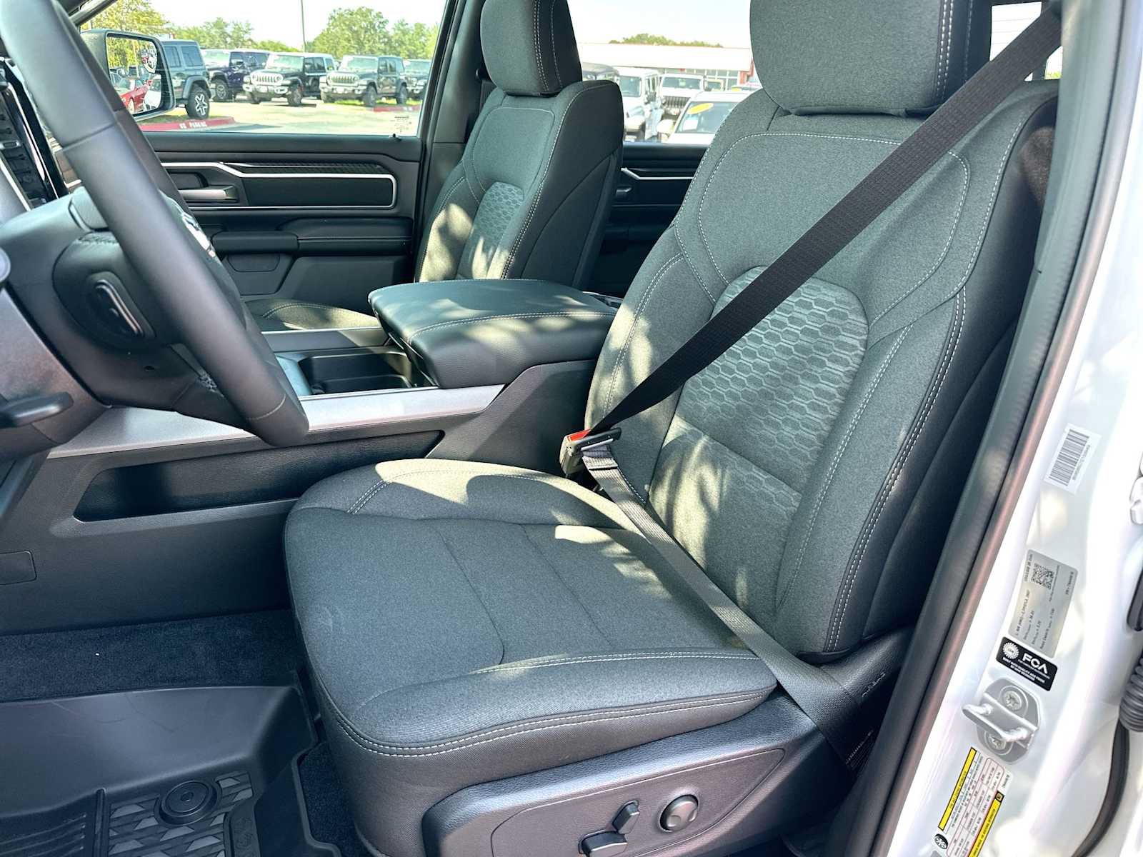 New 2026 RAM 1500 Big Horn AWD/4WD image 17
