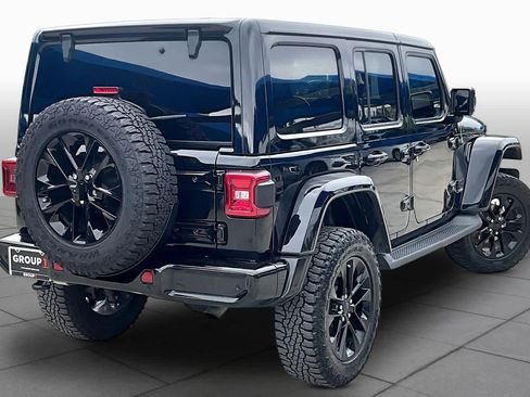 Used 2021 Jeep Wrangler Unlimited Sahara image 13