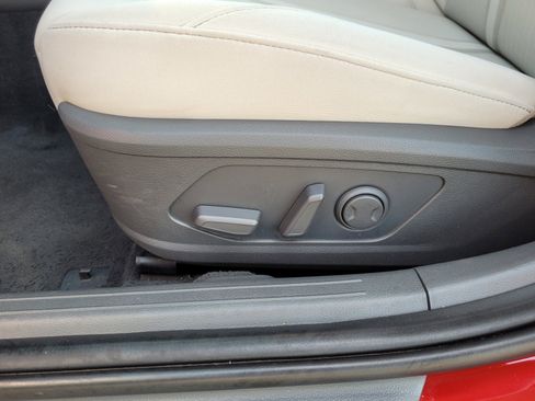 Used 2025 Hyundai Sonata SEL FWD image 12