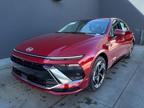 New 2026 Hyundai Sonata SEL image 1