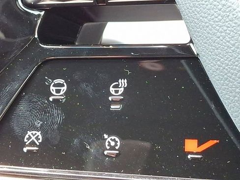 New 2026 Cadillac Vistiq Sport w/ LPO, Floor Liner Package image 14