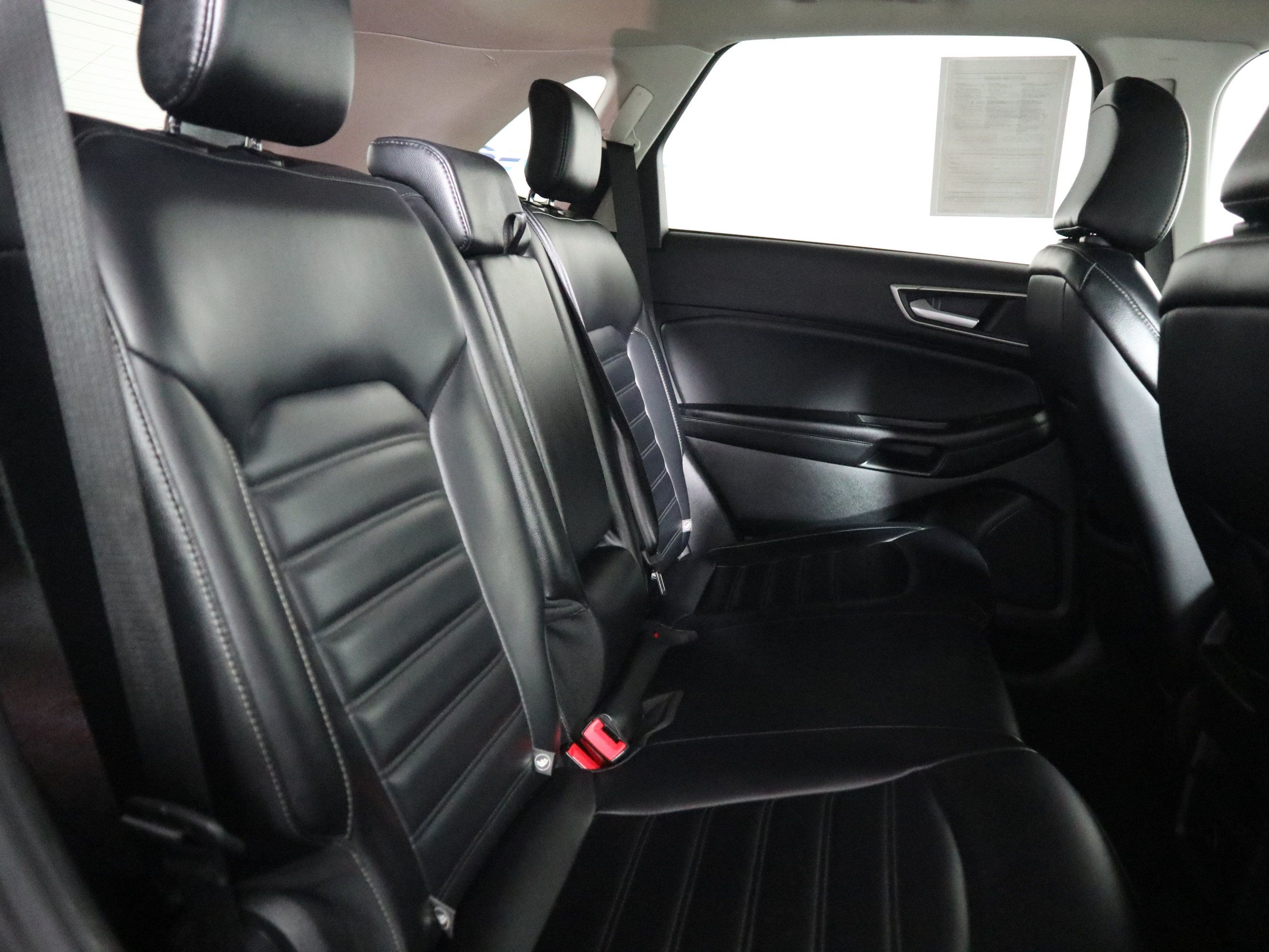 Used 2024 Ford Edge SEL AWD/4WD image 21
