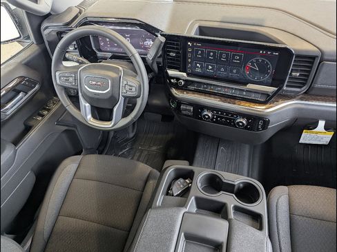 New 2026 GMC Sierra 1500 SLE w/ X31 Off-Road Package image 19
