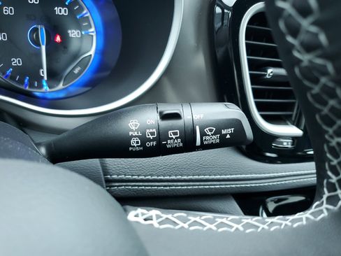 New 2026 Chrysler Pacifica Select image 22