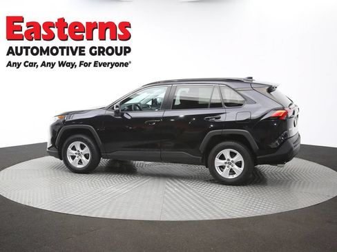 Used 2021 Toyota RAV4 XLE AWD/4WD image 60