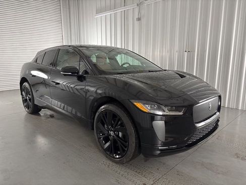 Used 2024 Jaguar I-PACE R-Dynamic HSE image 4