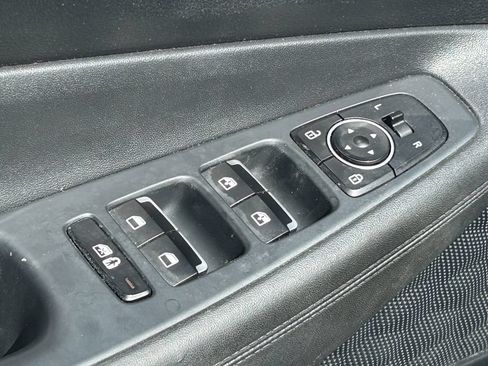 Used 2023 Hyundai Santa Fe SEL w/ Cargo Package AWD/4WD image 28