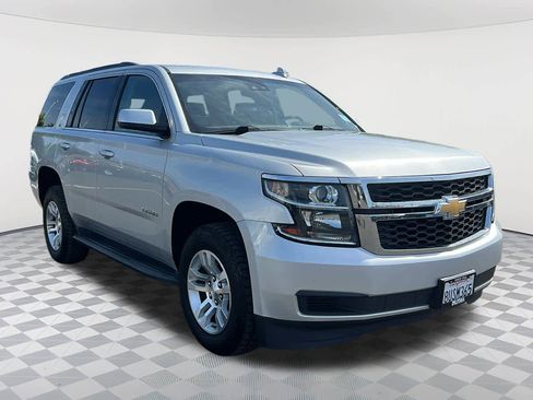 Used 2019 Chevrolet Tahoe LT image 3
