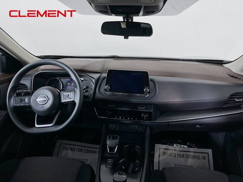 Used 2023 Nissan Rogue SV AWD/4WD image 12