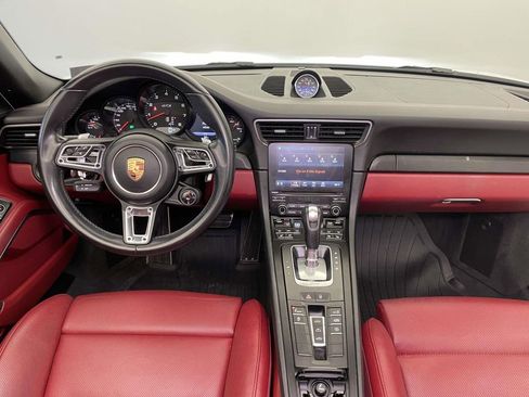 Used 2018 Porsche 911 Carrera GTS image 24