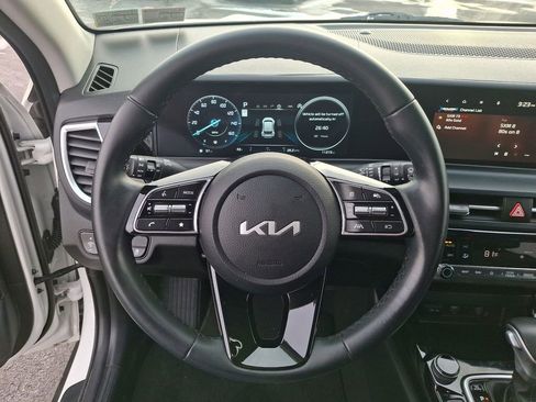 Certified 2024 Kia Seltos S image 15