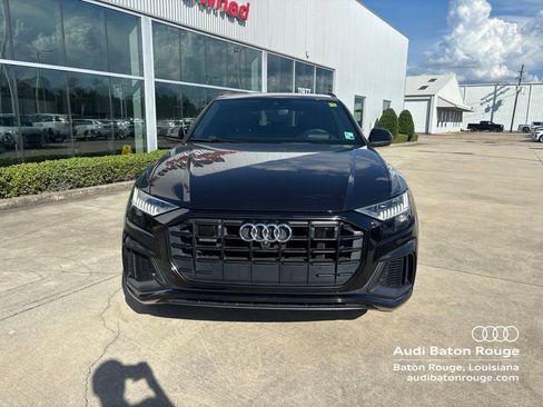Used 2021 Audi Q8 Prestige w/ Prestige Package AWD/4WD image 2
