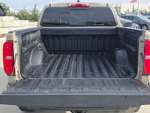 Used 2022 Chevrolet Colorado ZR2 image 5