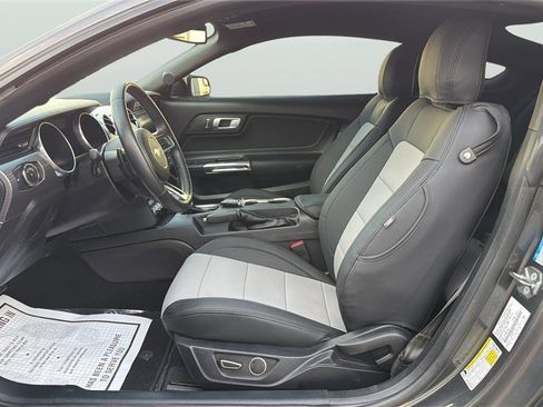 Used 2019 Ford Mustang GT w/ GT Performance Package RWD image 11