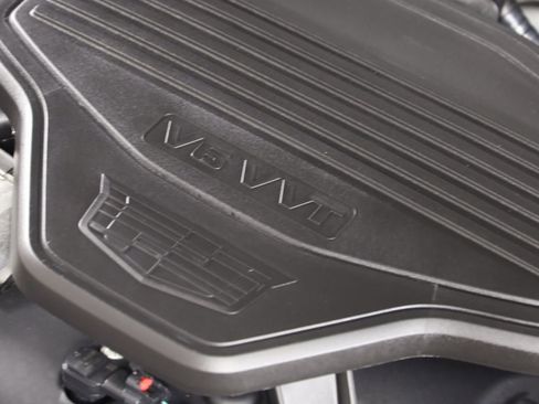 Used 2023 Cadillac XT6 Sport w/ Platinum Package image 23