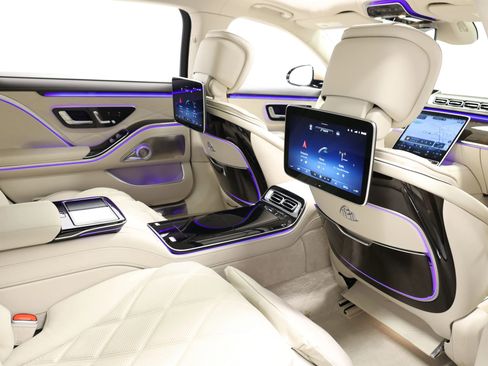 Used 2022 Mercedes-Benz Maybach S 580 4MATIC image 96