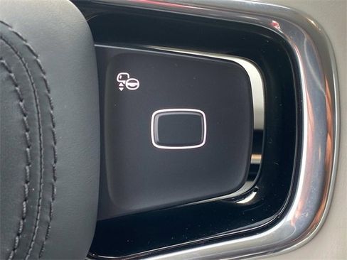 New 2025 Lincoln Navigator Reserve image 17