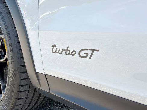 Used 2024 Porsche Cayenne Turbo GT image 14