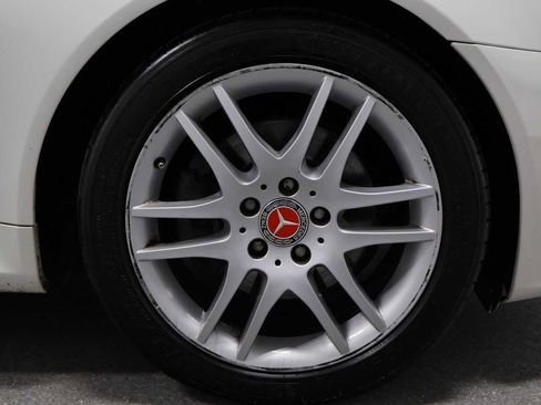 Used 2009 Mercedes-Benz SLK 300 image 12