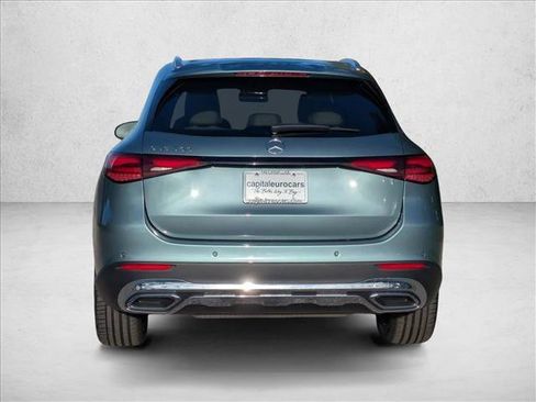 Certified 2026 Mercedes-Benz GLC 300 image 8