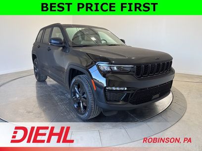 New 2025 Jeep Grand Cherokee Limited w/ Black Appearance Package
