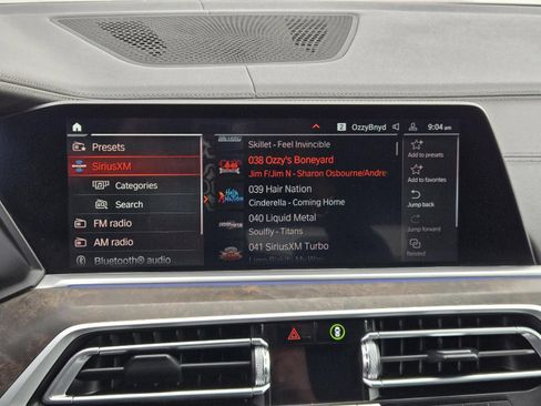 Used 2023 BMW X5 xDrive40i AWD/4WD image 11