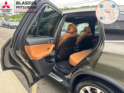 Used 2023 BMW X5 xDrive40i w/ Executive Package AWD/4WD image 35