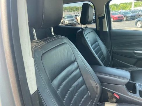 Used 2018 Ford Escape SEL FWD image 6