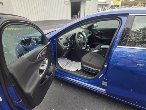 Used 2023 Chevrolet Malibu LS image 6