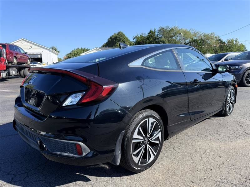 Used 2017 Honda Civic EX-T image 6