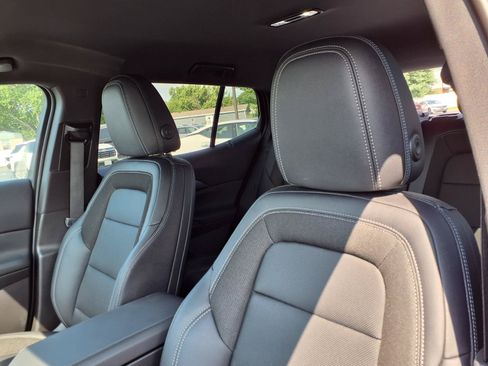 Used 2025 Chevrolet Equinox EV LT w/ Convenience Package FWD image 20