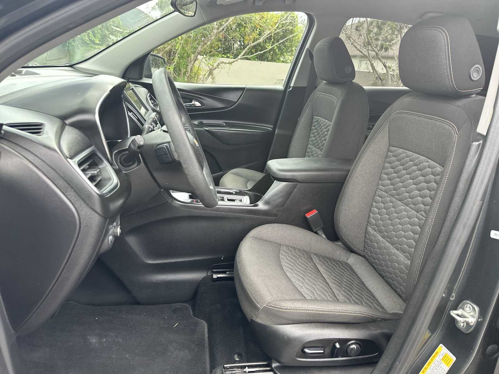 Used 2019 Chevrolet Equinox LT FWD image 15