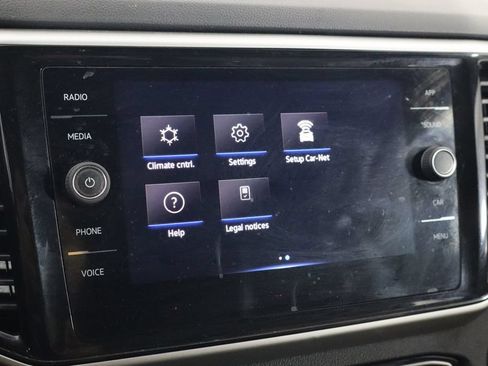 Used 2022 Volkswagen Atlas Cross Sport SE AWD/4WD image 35