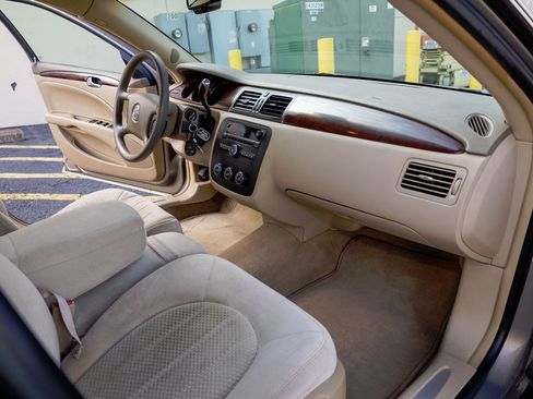 Used 2006 Buick Lucerne CX w/ Driver Confidence Package image 14
