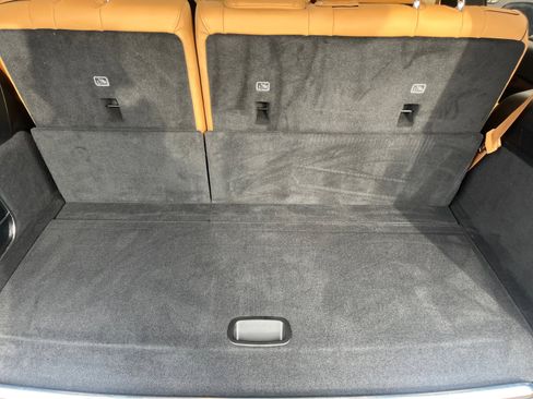 Used 2023 Jeep Grand Wagoneer Series III image 28