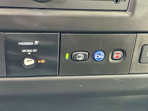 Used 2025 Chevrolet Express 3500 LT w/ LT Preferred Equipment Group RWD image 28