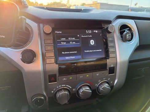 Used 2021 Toyota Tundra SR5 w/ SR5 Leather Package image 19