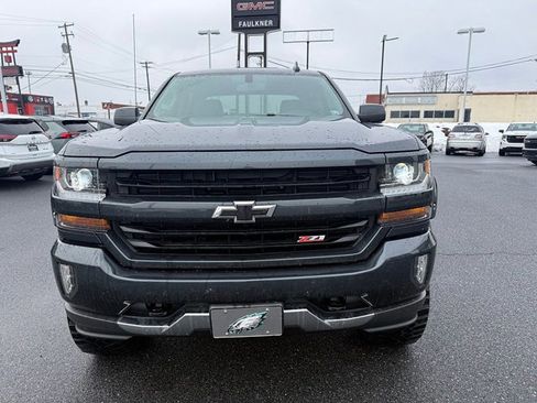 Used 2018 Chevrolet Silverado 1500 LT w/ All Star Edition image 8