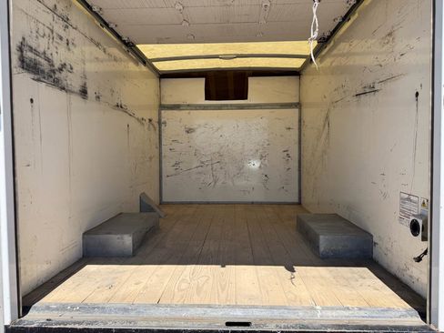 Used 2020 Chevrolet Express 3500 w/ Power Convenience Package RWD image 21