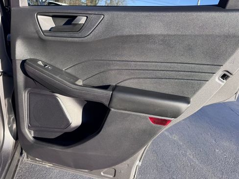 Used 2022 Ford Escape SE w/ Convenience Package image 25