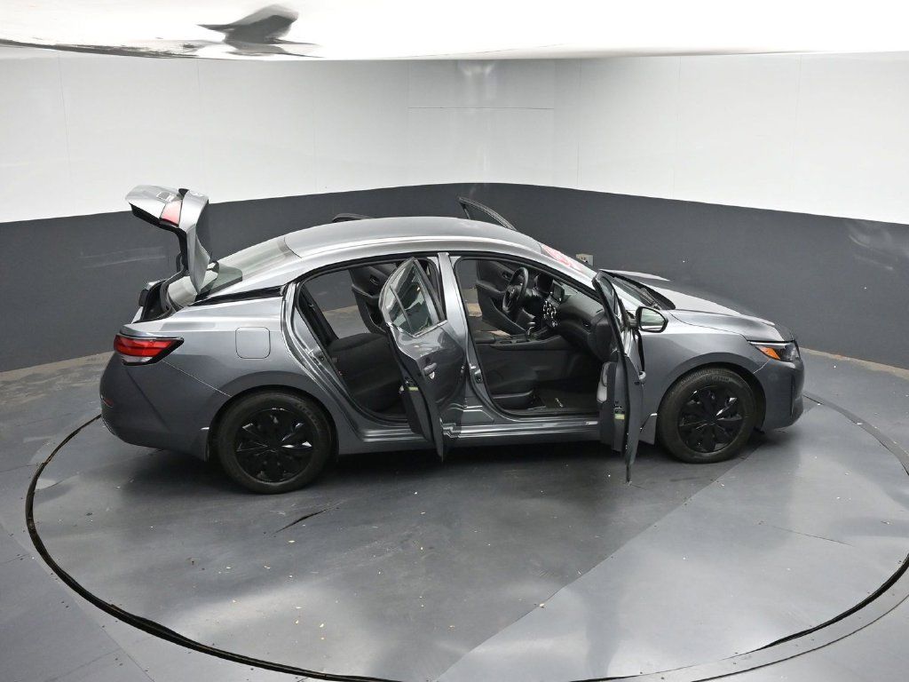 Used 2024 Nissan Sentra S FWD image 38
