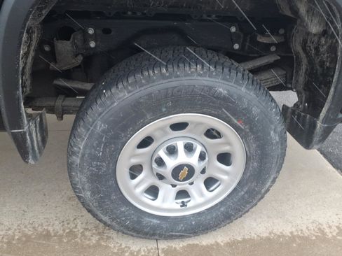 New 2026 Chevrolet Silverado 3500 W/T image 12