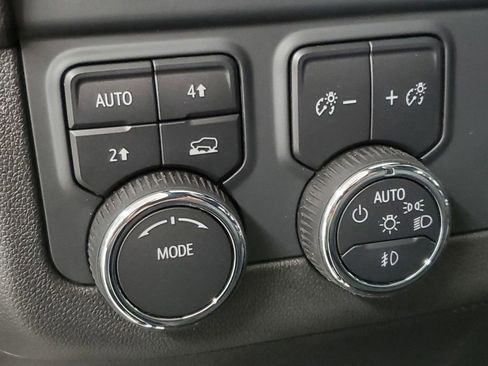 Used 2025 Chevrolet Tahoe RST w/ Comfort Package image 29