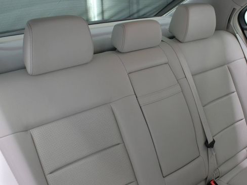 Used 2014 Mercedes-Benz E 350 Sedan w/ Premium 1 Package image 44