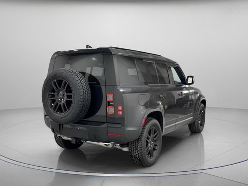 New 2026 Land Rover Defender 110 S image 5