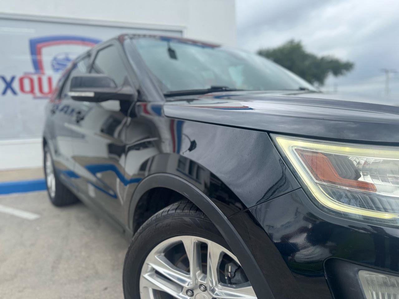 Used 2017 Ford Explorer Limited w/ Equipment Group 301A FWD image 22