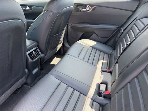 Used 2024 Kia Forte GT-Line w/ GT-Line Premium Package FWD image 15