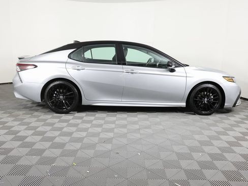Used 2023 Toyota Camry XSE image 4
