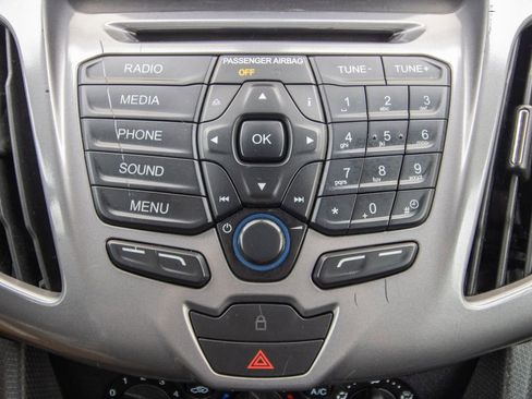 Used 2015 Ford Transit Connect XLT image 28