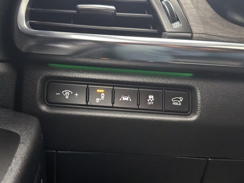 Used 2022 Kia Telluride SX w/ SX Prestige Package image 24